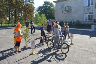 Майорщинська школа: Місячник дорожного руху