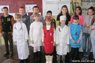 Мар'янівська школа: 1 грудня - Всесвітній день боротьби зі СНІДом