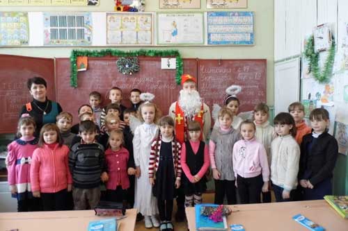 Гребінківська школа №1: 19 грудня - день Святого Миколая