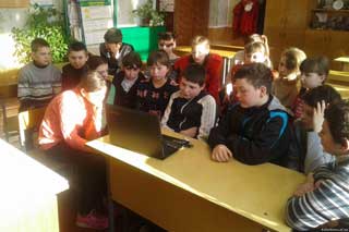 Кулажинська школа: Крути - за славу і честь України