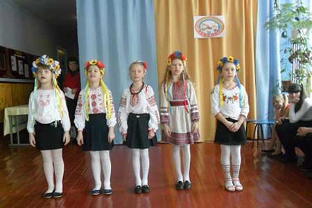 Почаївська школа: "Веселка-2017"