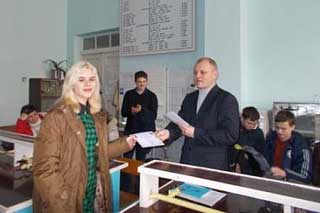 Гребінківська гімназія: Проектна технологія навчання хімії