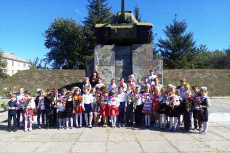 Гребінківська школа №2: 19 вересня - День визволення Гребінки 