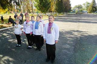 Почаївська школа: Козацькі забави