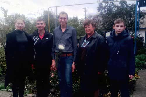 Тарасівська школа: Вітання із днем Захисника Вітчизни та свято Покрови