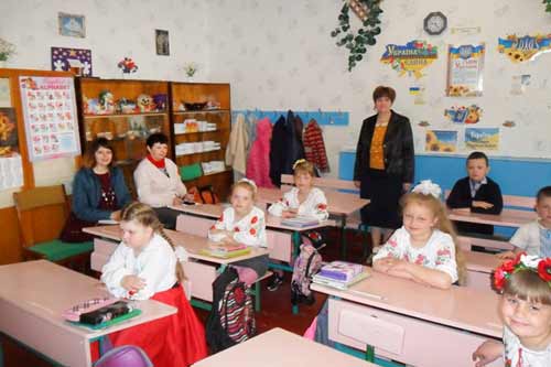 На базі Почаївської школи відбувся семінар вчителів математики Гребінківщин