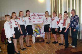 Свято вдячності «Ми вдячні богові за маму»