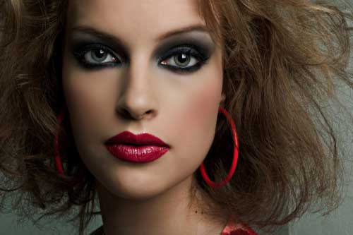 Секреты женской красоты - макияж smoky eyes