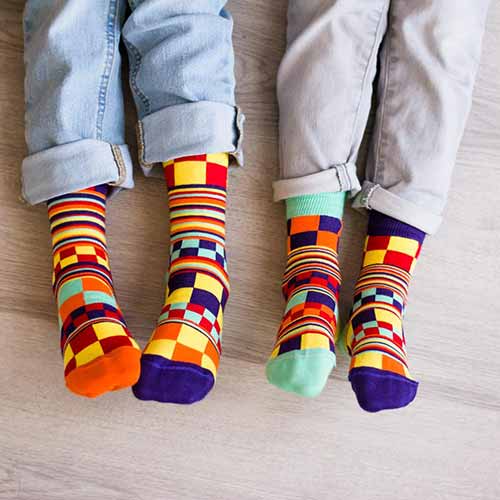 Цветные или однотонные носки