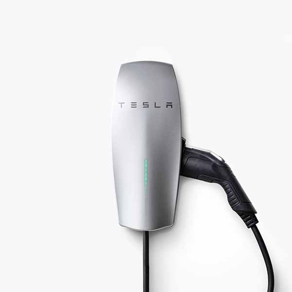 Tesla випустила новий домашній зарядний пристрій