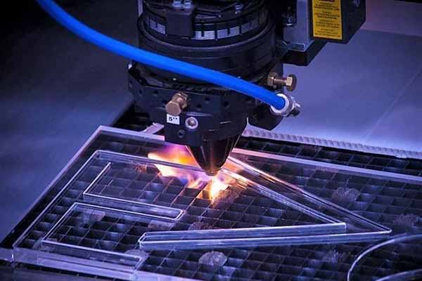 лазерная резка металла