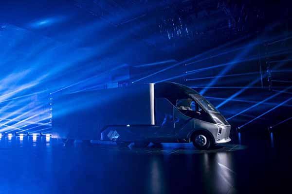 Електрична автономна вантажівка великої вантажопідйомності Xingtu