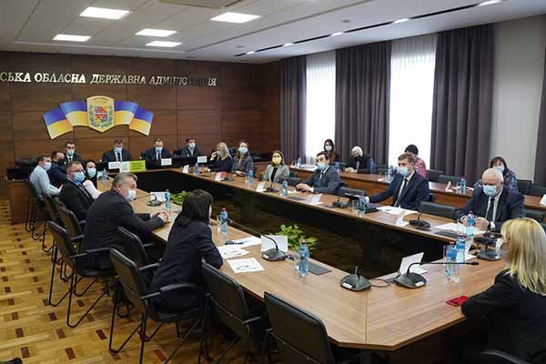 Підвищення заробітної плати медикам в освітніх закладах