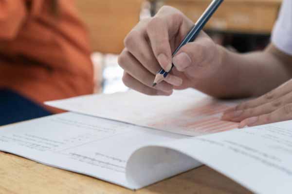 Президент підписав закон про держгарантії у сфері освіти