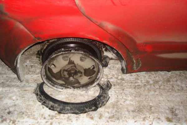 Якщо авто зазнало пошкоджень: як усунути поломку під час евакуації