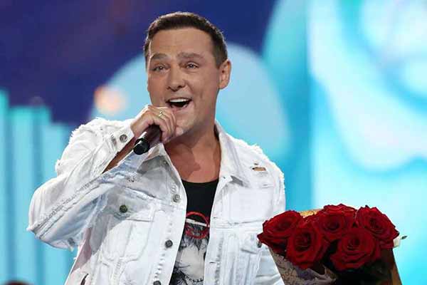 російський співак Юрій Шатунов