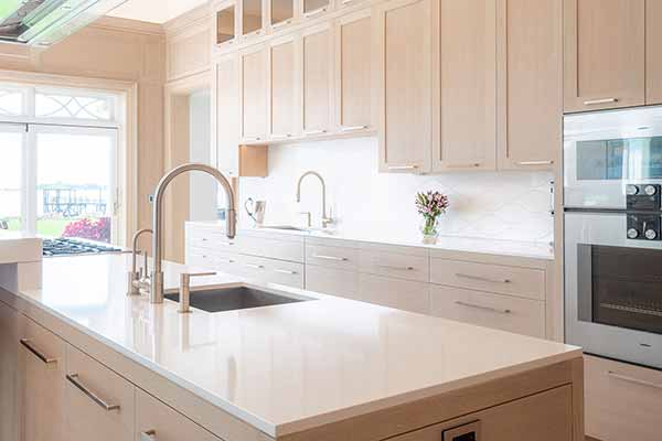 столешница из кварцевого камня столешница из кварцевого камня