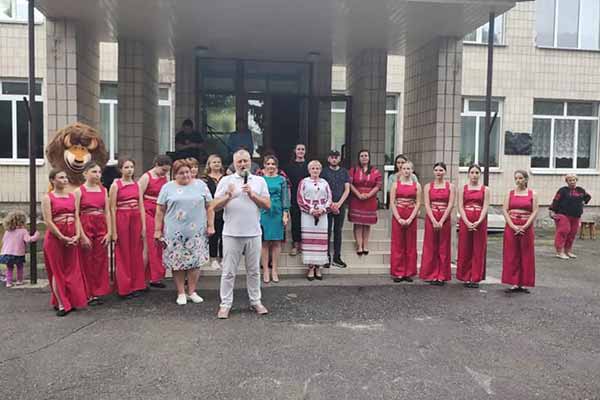 У Слободо-Петрівці провели благодійний концерт на підтримку ЗСУ