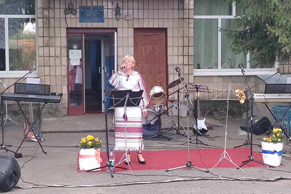 Благодійний тур Гребінківщиною: «З вірою у Перемогу» в Корніївці