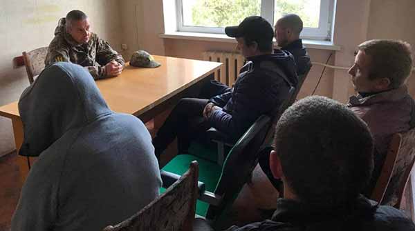Про захист Вітчизни говоримо з клієнтами пробації Гребінківщини