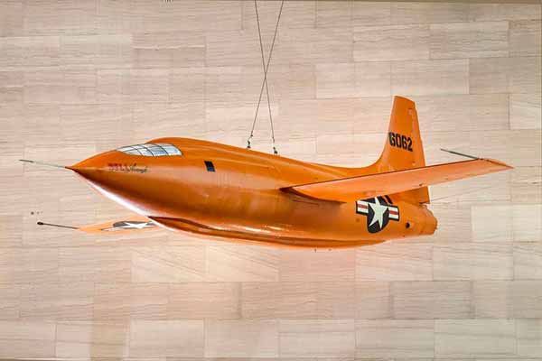 Новий надзвуковий літак X-59