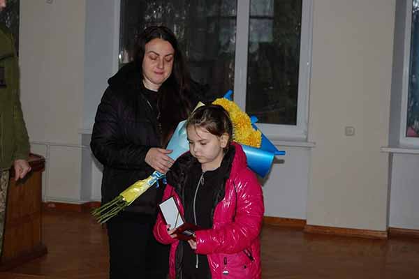 Орден “За мужність” Олександра Назарка отримали рідні Героя
