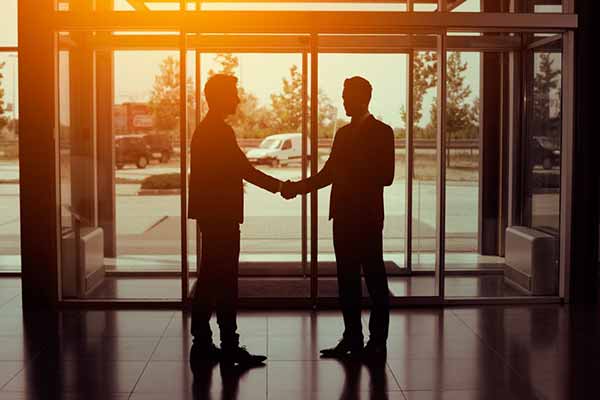 На что обратить внимание при выборе адвоката