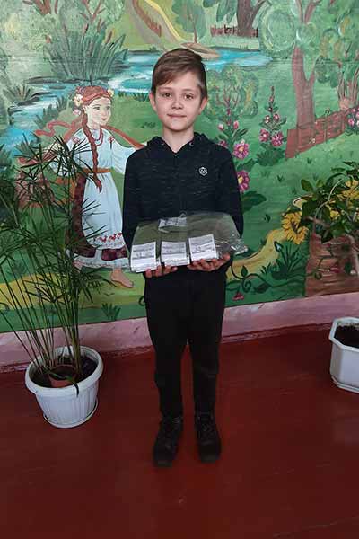 Подарунок вдячності від Гребінківської гімназії