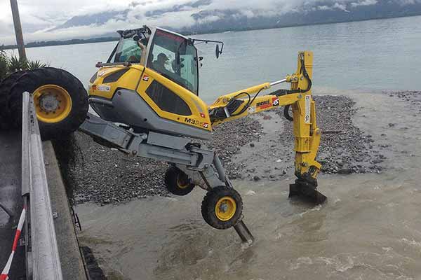 Крокуючий екскаватор-павук