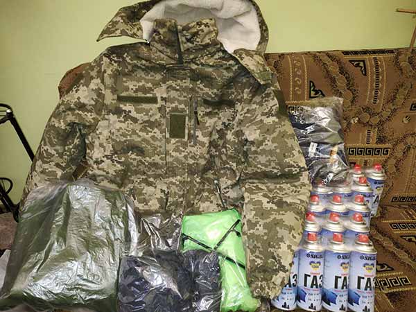 Теплий одяг для наших захисників