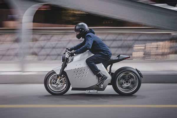 Davinci Motor представила електричний мотоцикл із запасом ходу 400 км