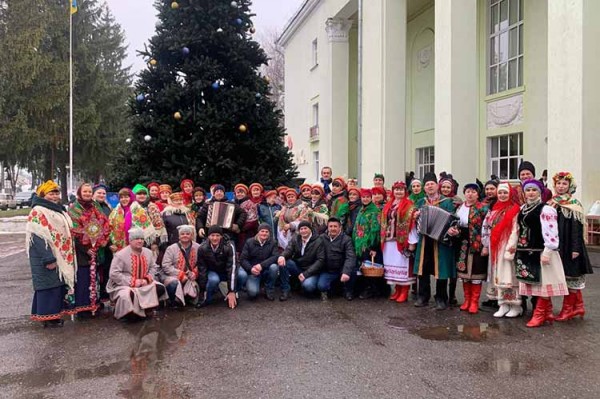 Гребінка. Радуйся, земле, коляда іде, Україні перемогу несе