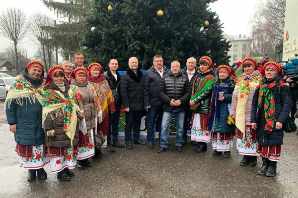 Гребінка. Радуйся, земле, коляда іде, Україні перемогу несе