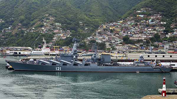 удар по крейсеру Москва удар по крейсеру Москва