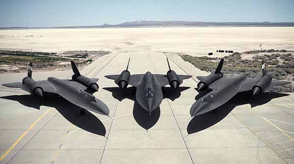 Літак - розвідник SR-71 Blackbird Літак - розвідник SR-71 Blackbird