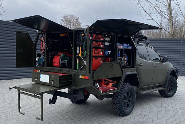 Мобільна автомайстерня LOCKER