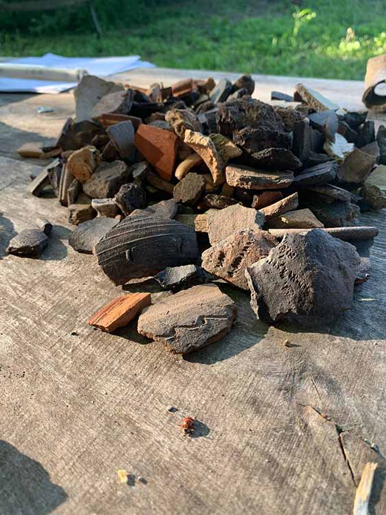 На Полтавщині знайшли зброю та прикраси доби Середньовіччя