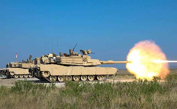 Бойовий танків Abrams M1A2