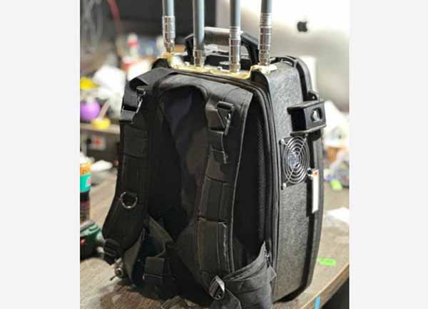 Українські інженери розробили РЕБ-рюкзак