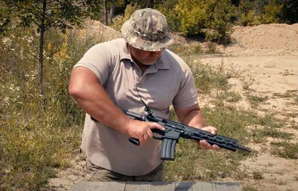 Українські інженери придумали як з автомата зробити кулемет Українські інженери придумали як з автомата зробити кулемет