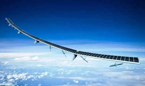 Літаюча станція мобільного зв'язку 5G на сонячній енергії
