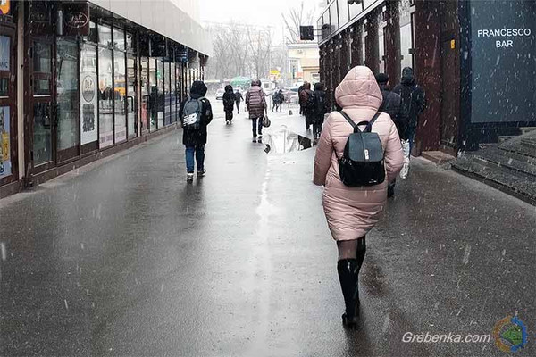 Прогноз погоди на вихідні 23–24 березня: тепло, але дощитиме