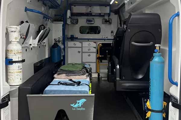 Перевезення лежачих хворих Перевезення лежачих хворих