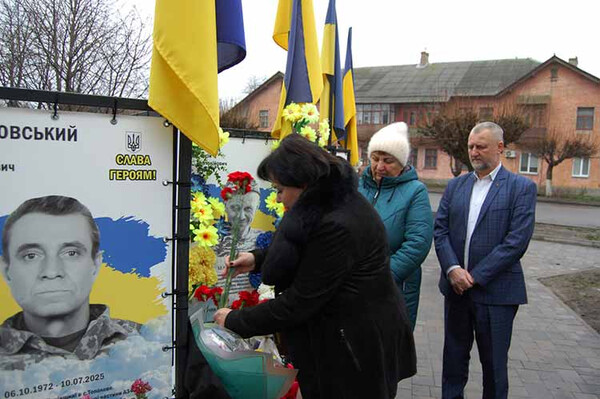 у Гребінці відбулася позачергова сесія міської ради