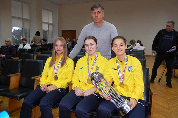 у Гребінці відбулася позачергова сесія міської ради