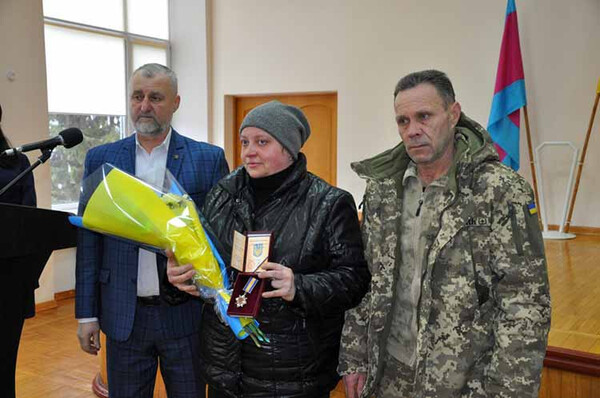 Ордени “За мужність” отримали рідні Героїв Ордени “За мужність” отримали рідні Героїв