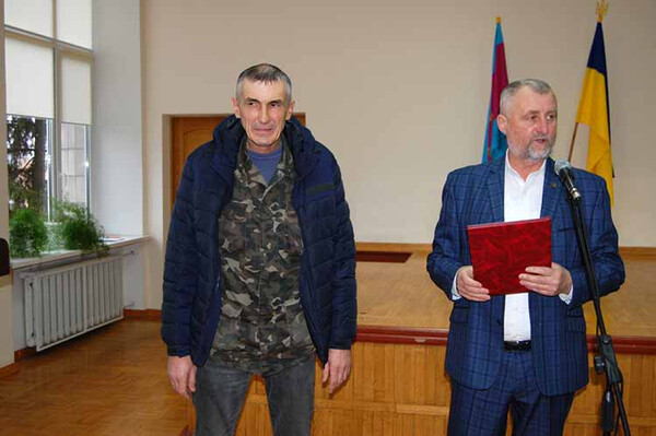 у Гребінці відбулася позачергова сесія міської ради