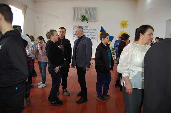 благодійний ярмарок до 8 Березня