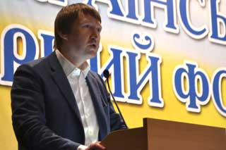 Тарас Кутовий: «Україна повинна пройти складний, але виважений шлях реформ» 