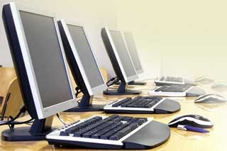  Школи Полтавщини до нового навчального року отримають близько 700 <b>комп</b>'ютерів 